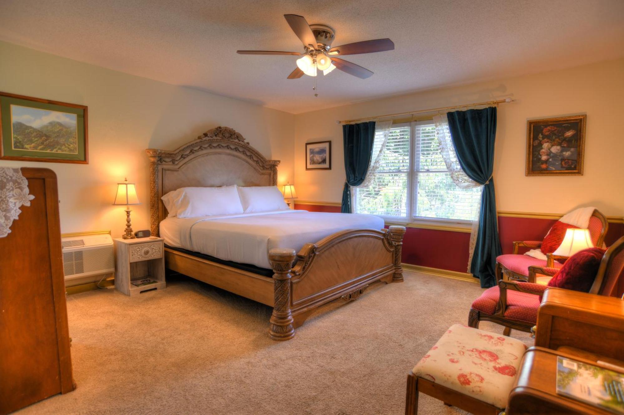 Blue Mountain Mist Country Inn Сивиървил Екстериор снимка