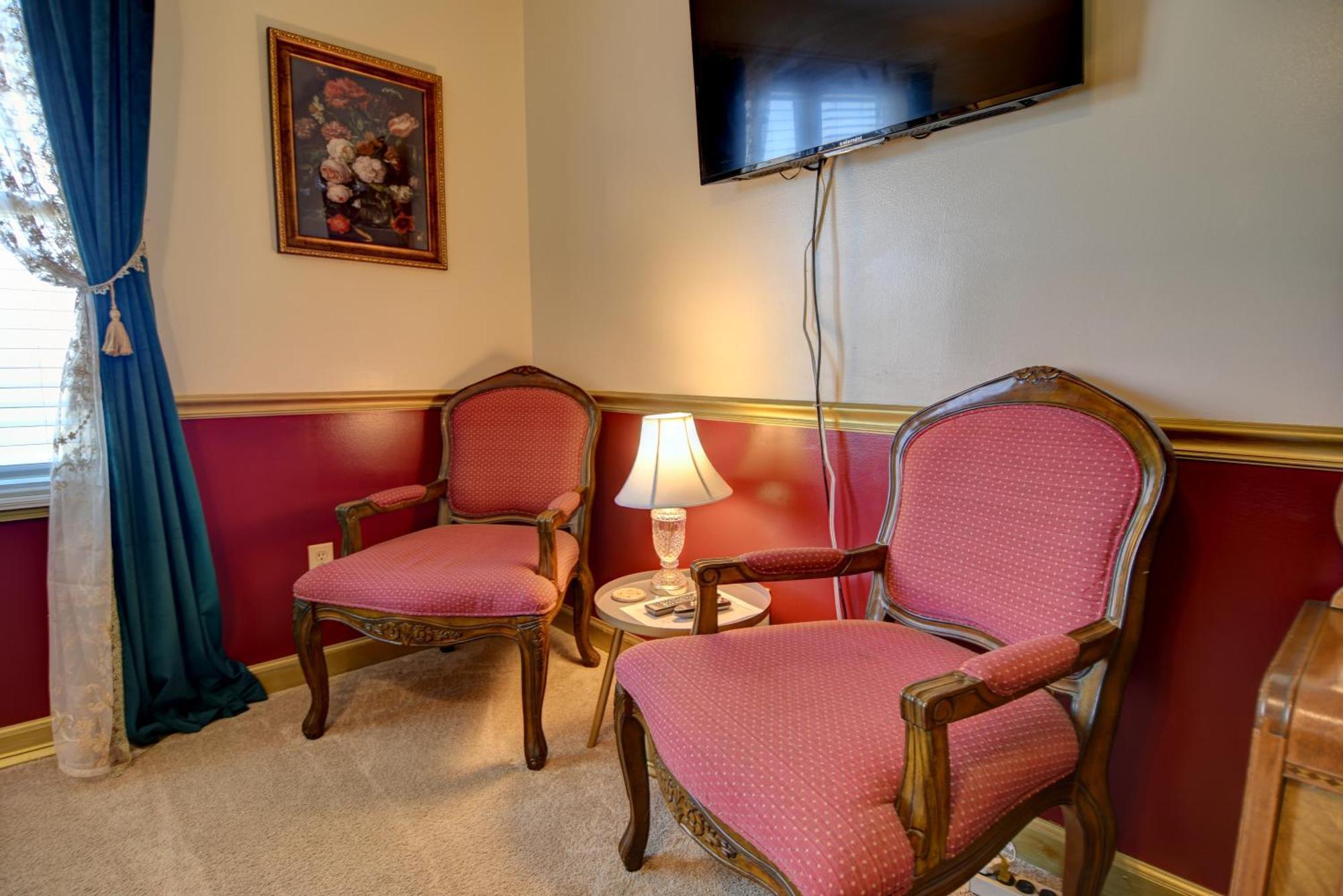 Blue Mountain Mist Country Inn Сивиървил Стая снимка